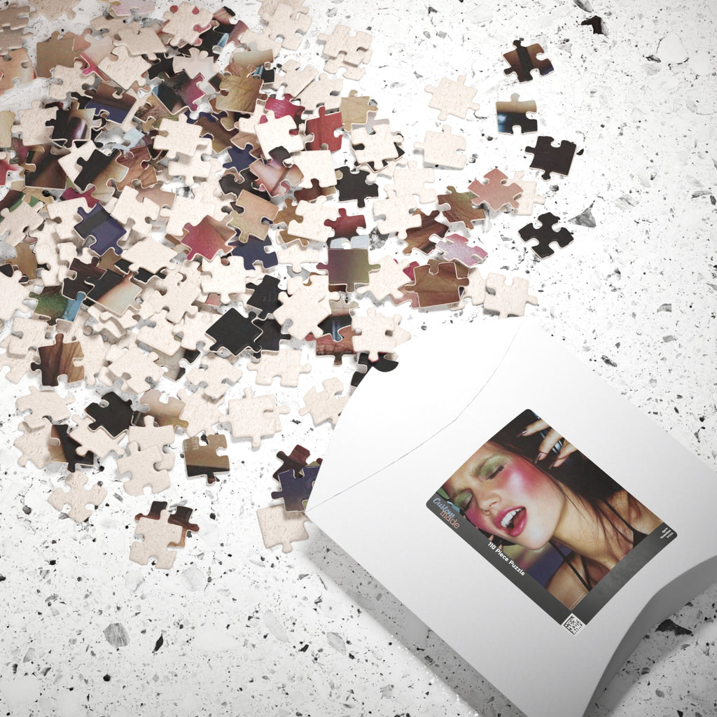 Fashion Portrait Jigsaw Puzzle — Retro Glam Model Photo (110/252/520/1014 pcs)