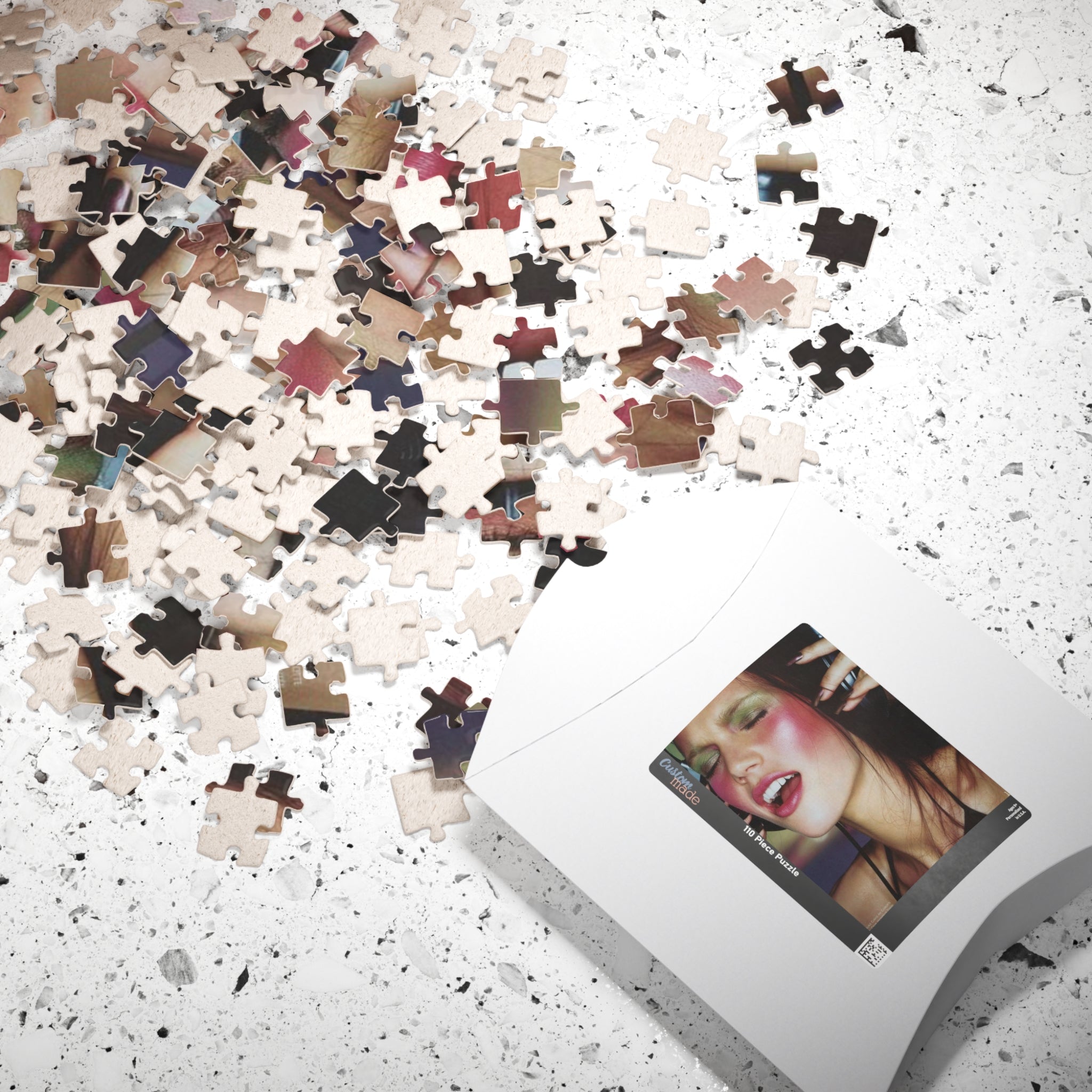 Fashion Portrait Jigsaw Puzzle — Retro Glam Model Photo (110/252/520/1014 pcs)